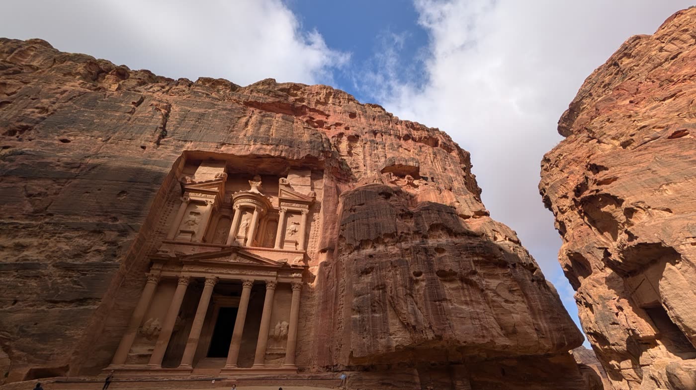 Petra · Wadi Rum · Dead Sea
